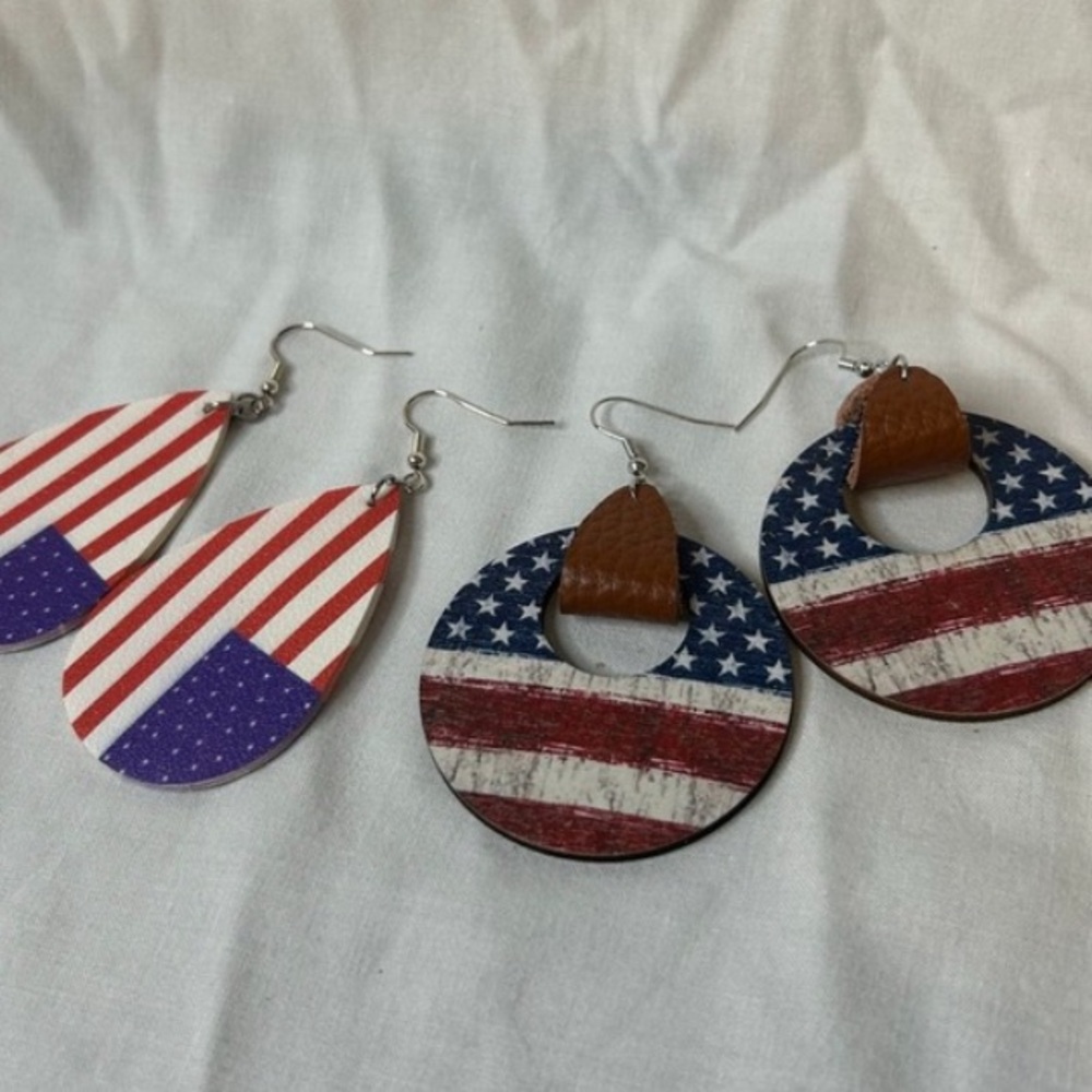 American Flag Earrings Patriotic USA Fourth of July Dangle‎ Drop Earrings